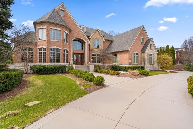 10224 Cherrywood Lane, Munster, IN 46321