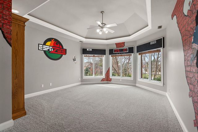 10224 Cherrywood Lane, Munster, IN 46321