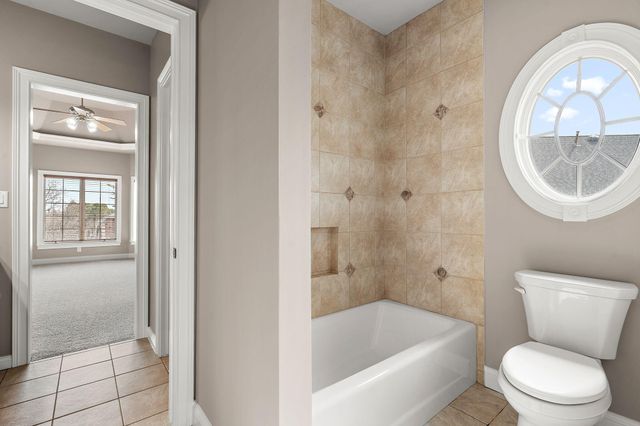 10224 Cherrywood Lane, Munster, IN 46321