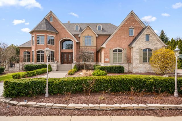 10224 Cherrywood Lane, Munster, IN 46321