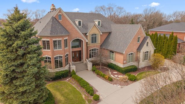 10224 Cherrywood Lane, Munster, IN 46321