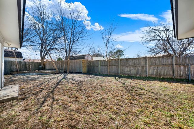 126 Sunnydale, Lewisville, TX 75067