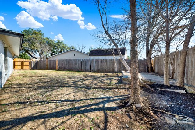 126 Sunnydale, Lewisville, TX 75067