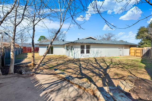 126 Sunnydale, Lewisville, TX 75067