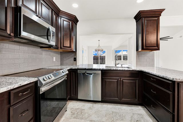 126 Sunnydale, Lewisville, TX 75067