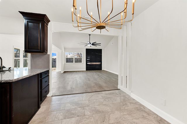 126 Sunnydale, Lewisville, TX 75067