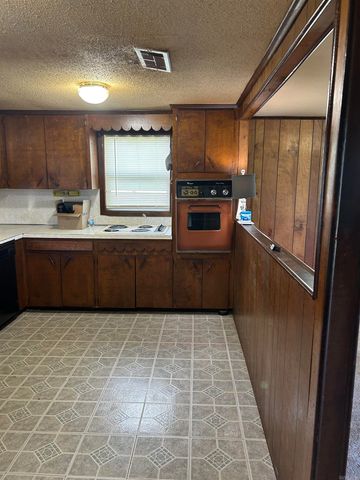 241 Highway 36, Conway, AR 72032
