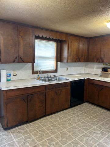 241 Highway 36, Conway, AR 72032