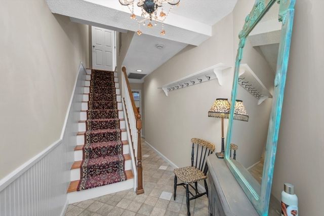 18 Breakwater Drive 18, Chelsea, MA 02150