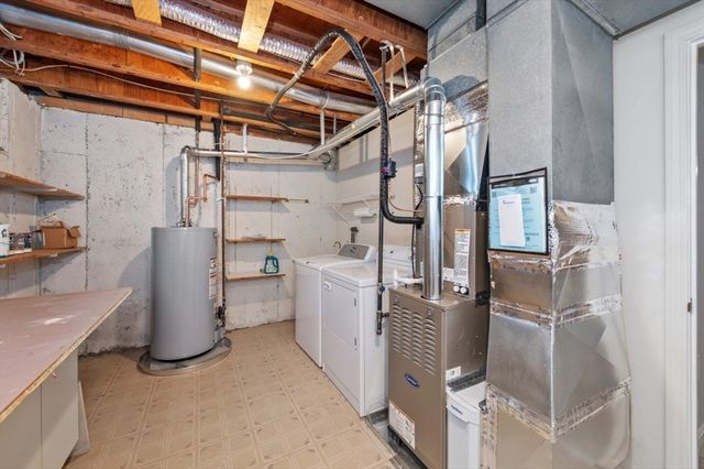 18 Breakwater Drive 18, Chelsea, MA 02150