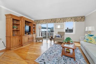 18 Breakwater Drive 18, Chelsea, MA 02150