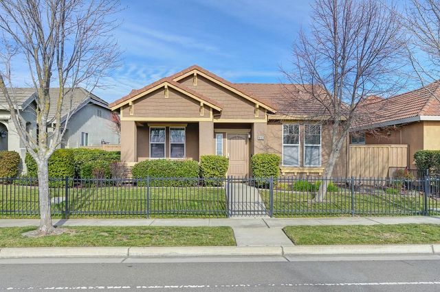 4133 Hovnanian Dr, Sacramento, CA 95834