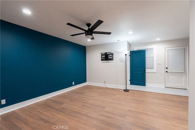 5604 S Manhattan Place, Los Angeles, CA 90062