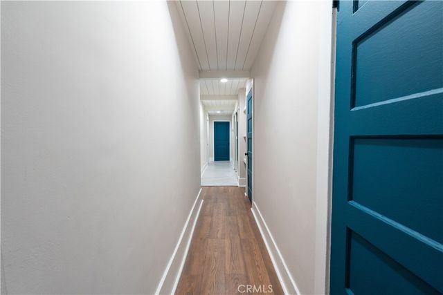 5604 S Manhattan Place, Los Angeles, CA 90062