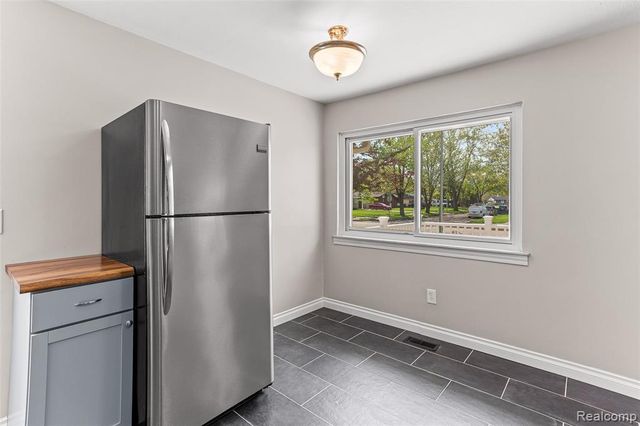 10753 Van Buren Street, Van Buren, MI 48111