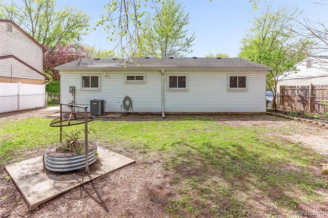 10753 Van Buren Street, Van Buren, MI 48111