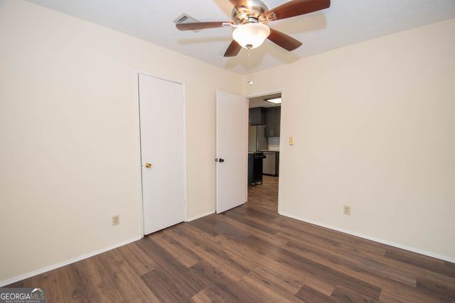 6200 Fieldcrest Drive, Morrow, GA 30260