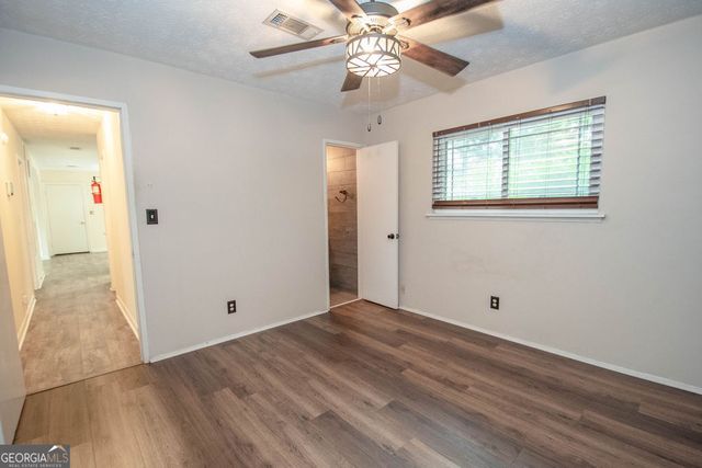 6200 Fieldcrest Drive, Morrow, GA 30260