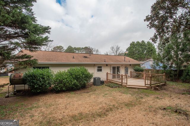 6200 Fieldcrest Drive, Morrow, GA 30260