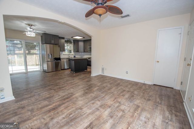 6200 Fieldcrest Drive, Morrow, GA 30260