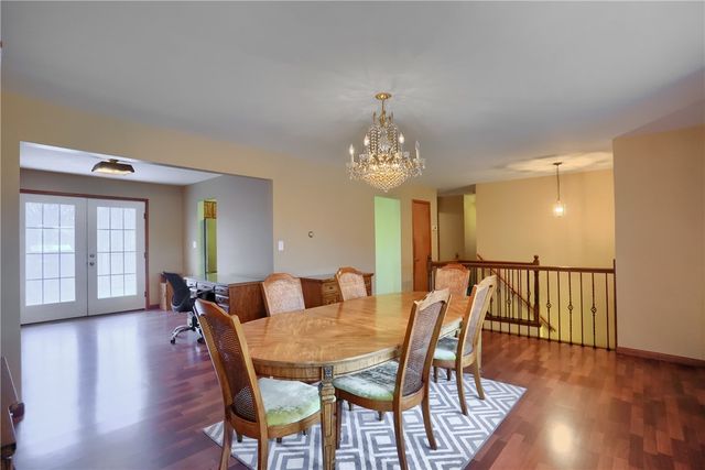 3305 State Rd, Hickory Twp, PA 16105