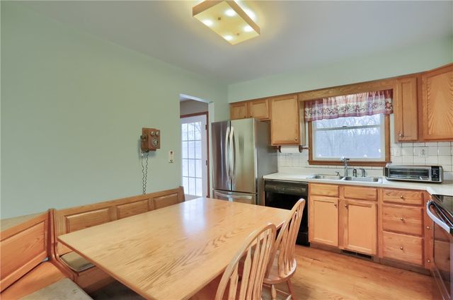 3305 State Rd, Hickory Twp, PA 16105