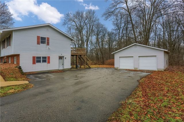 3305 State Rd, Hickory Twp, PA 16105