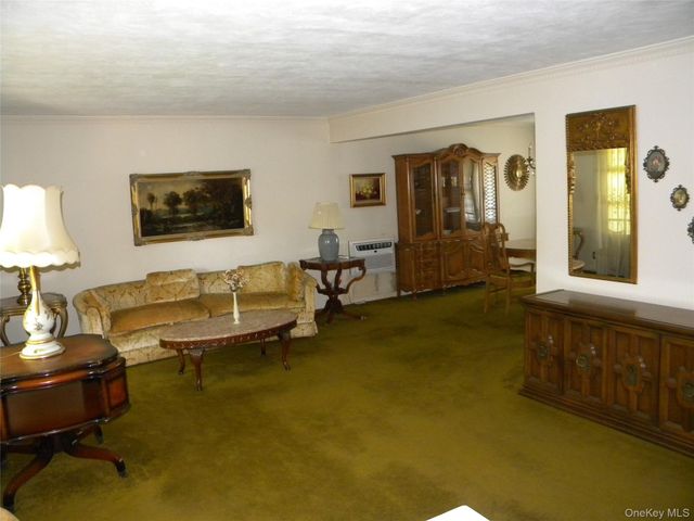 2810 210th Place, Bayside, NY 11360
