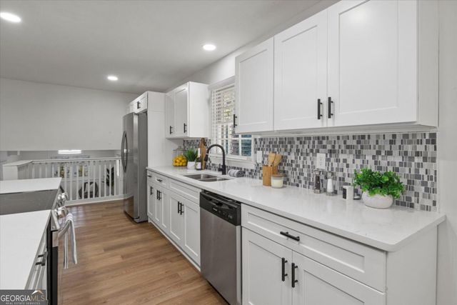 4023 Snapfinger Way, Decatur, GA 30035