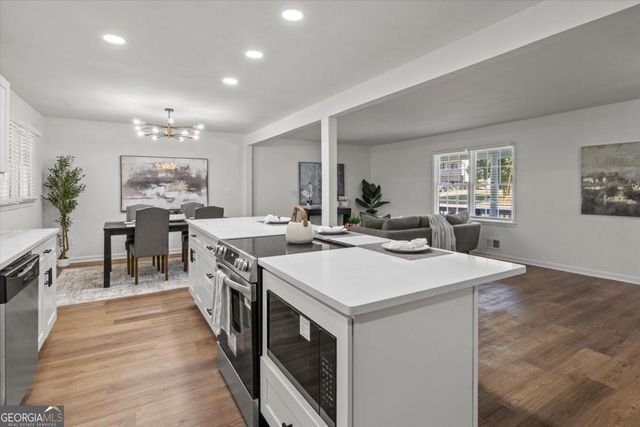 4023 Snapfinger Way, Decatur, GA 30035