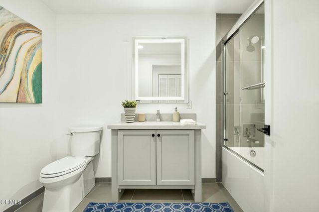 2608 Honolulu Avenue 311, Montrose, CA 91020