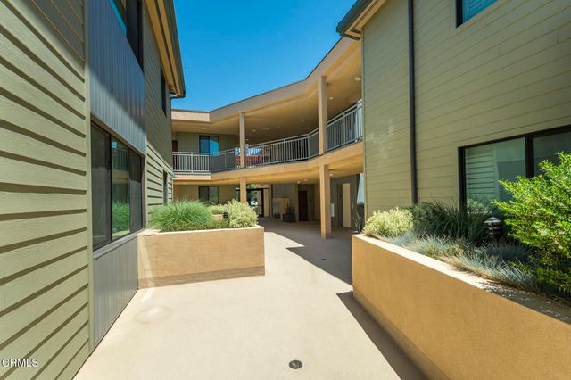 2608 Honolulu Avenue 311, Montrose, CA 91020