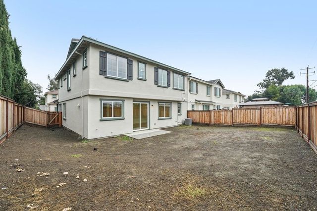 1308 Sunningdale Lane, Fairfield, CA 94533