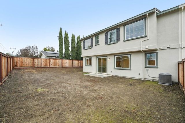 1308 Sunningdale Lane, Fairfield, CA 94533