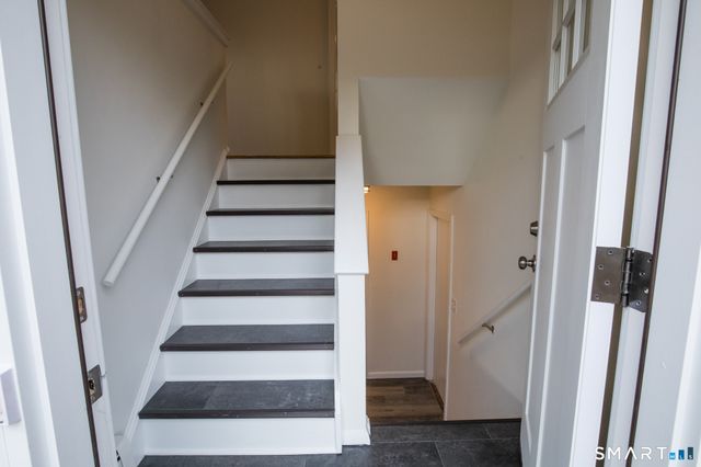 291 Cartpath Drive, Meriden, CT 06450