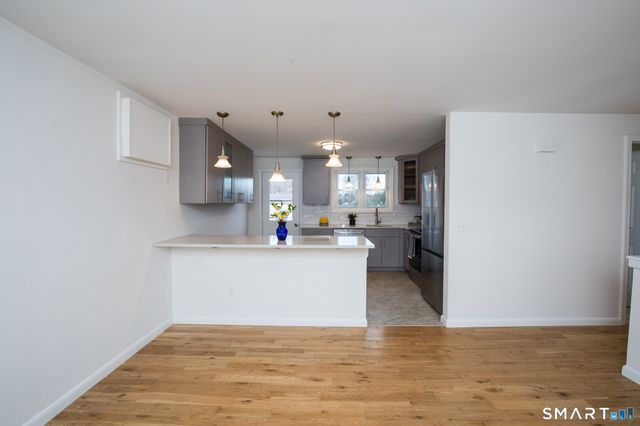 291 Cartpath Drive, Meriden, CT 06450