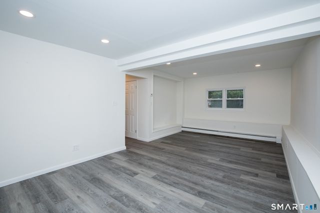 291 Cartpath Drive, Meriden, CT 06450