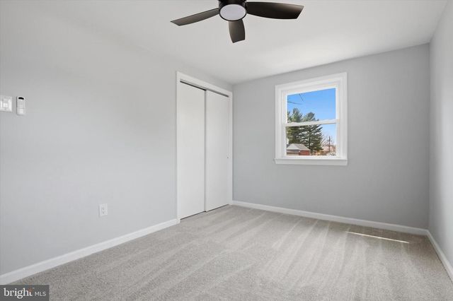 1061 YORK AVE, Lansdale, PA 19446