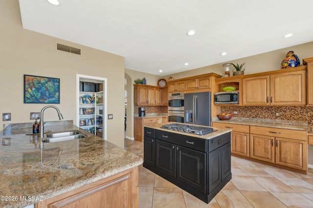 65685 E Desert Moon Court, Tucson, AZ 85739