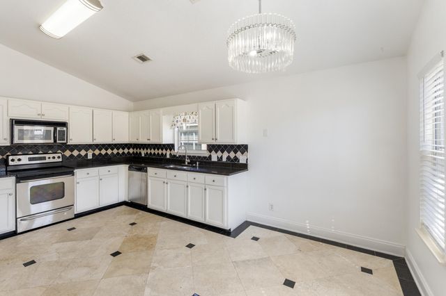 27 Hidden Harbor Lane, Destin, FL 32550