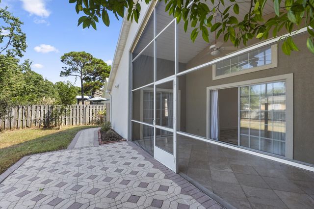 27 Hidden Harbor Lane, Destin, FL 32550