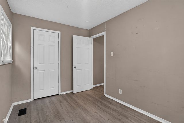 9508 Baker Court, Indianapolis, IN 46235