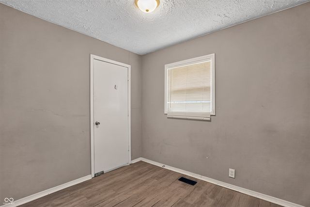9508 Baker Court, Indianapolis, IN 46235