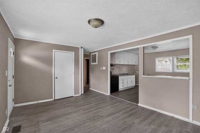 9508 Baker Court, Indianapolis, IN 46235