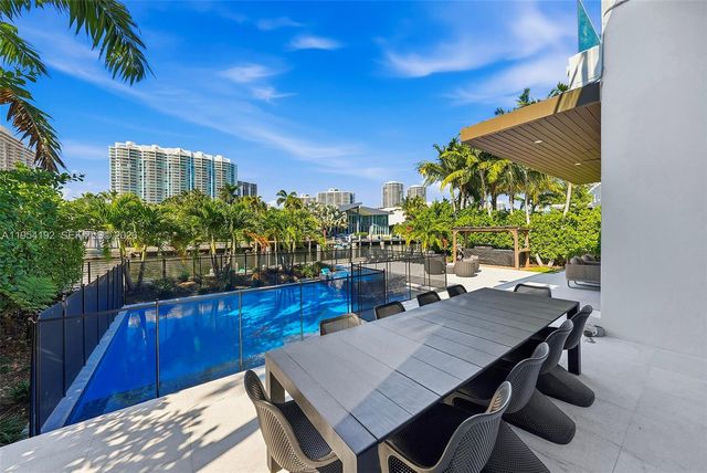 364 Golden Beach Dr, Golden Beach, FL 33160