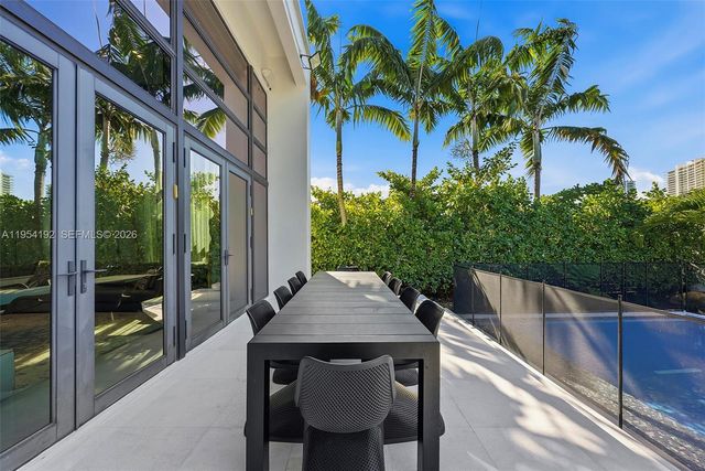 364 Golden Beach Dr, Golden Beach, FL 33160