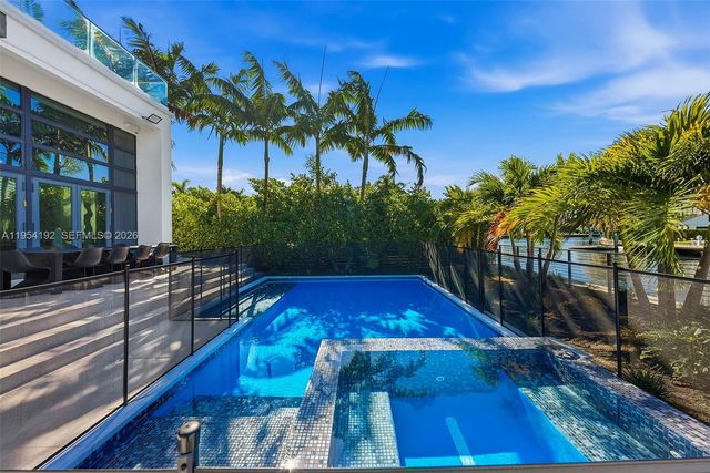 364 Golden Beach Dr, Golden Beach, FL 33160