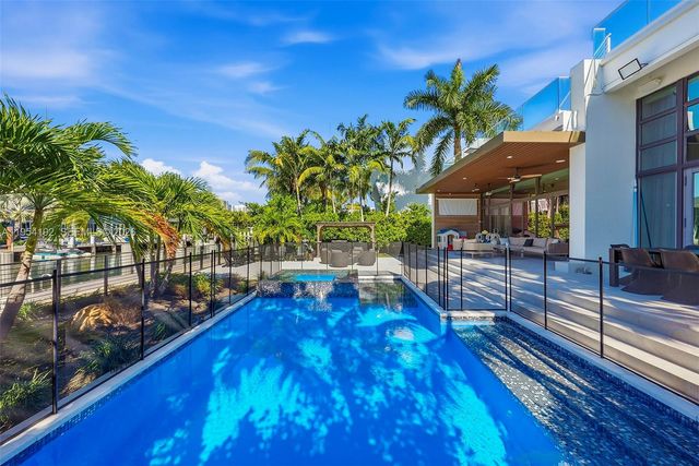 364 Golden Beach Dr, Golden Beach, FL 33160