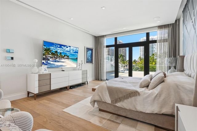 364 Golden Beach Dr, Golden Beach, FL 33160