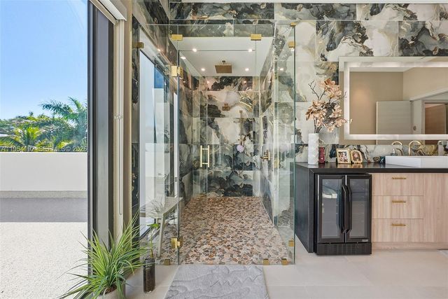 364 Golden Beach Dr, Golden Beach, FL 33160